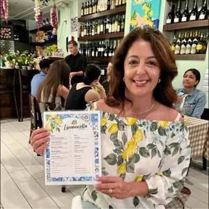 Meet your Posher, Maria